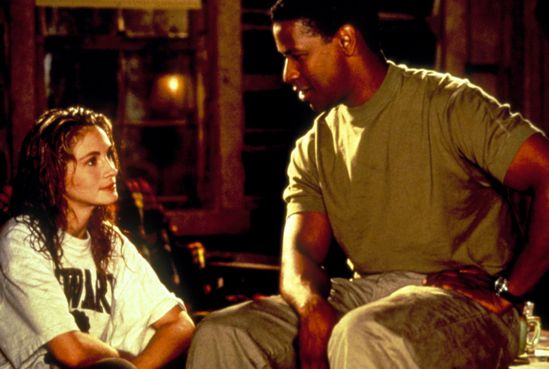 Denzel Washington n'a pas voulu embrasser Julia Roberts dans L'Affaire Pélican | MovieStillsDB Photo by RobertMcClaine/Warner Bros