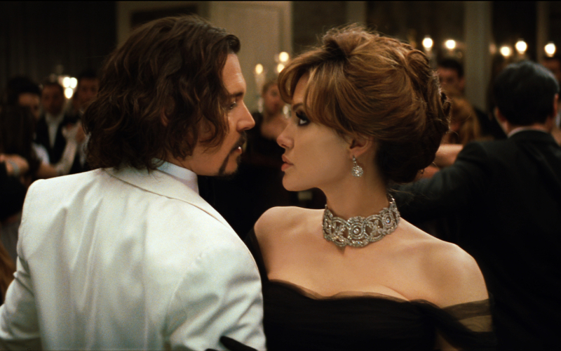Angelina Jolie n'a pas aimé l'odeur de Johnny Depp | MovieStillsDB Photo by murraymomo/Columbia Pictures
