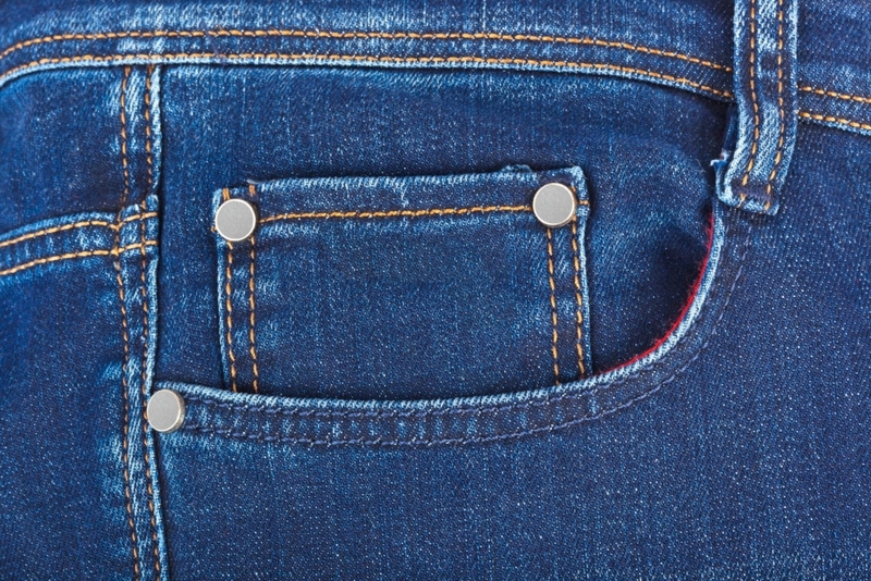 La cinquième poche de vos jeans | Shutterstock