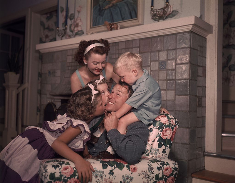 Influencing Generations of Parents | Getty Images Photo by Hulton Archive