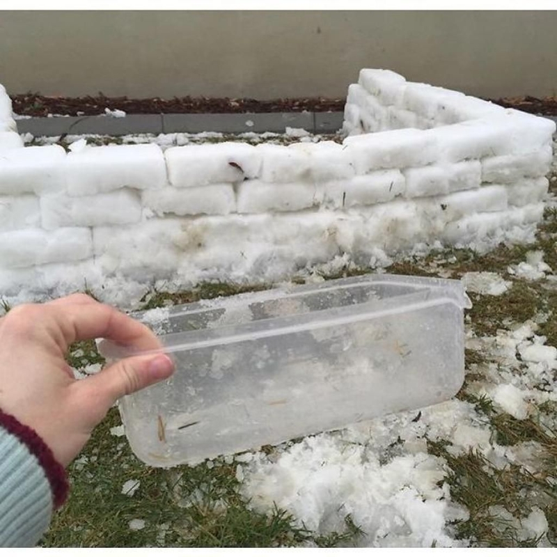 Build an Igloo With Perfect Snow Blocks | Pinterest.com/tnanevnoc68