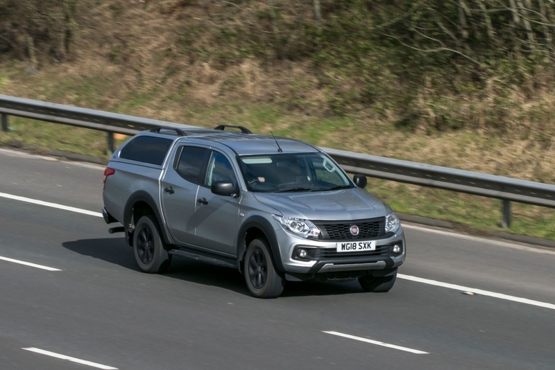 The Fiat Fullback Cross is Just a Beefed-up Mitsubishi L-200 | Alamy Stock Photo