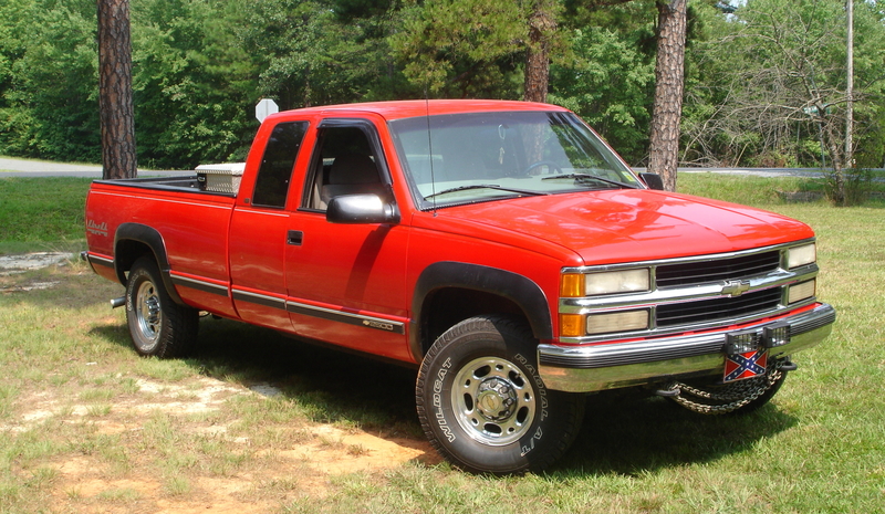 The Chevrolet K2500 Became Rusty Over the Generations | 