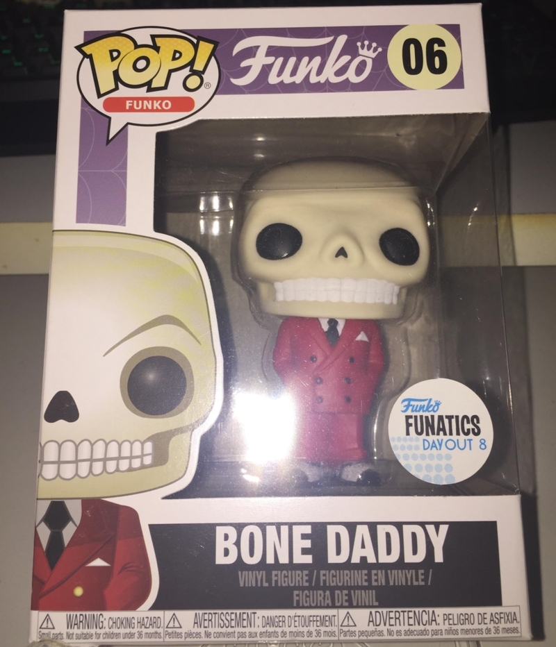 Red Suit Bone Daddy | Reddit.com/TheTroubledMajor
