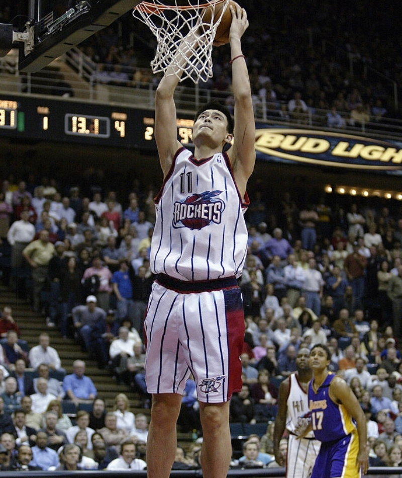 The Great Yao Ming! | Getty Images Photo by Brian Bahr