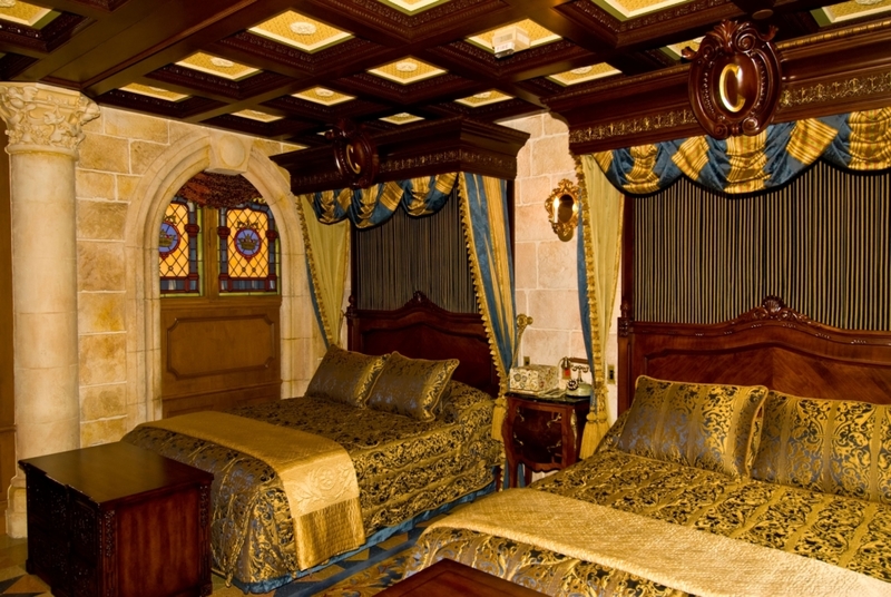 Cinderella’s Mansion Has a Secret Suite | Alamy Stock Photo