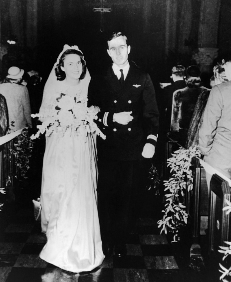 Barbara Bush Borrowed Her Future Mother-In-Law’s Veil | Getty Images Photo by Historical/Corbis