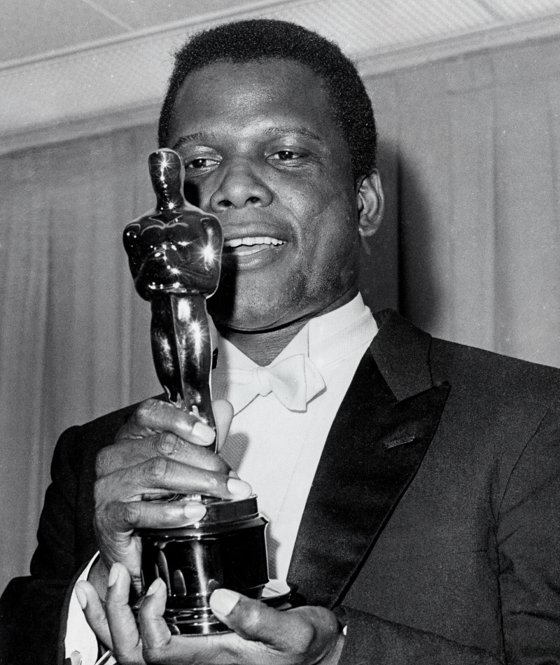 Sidney Poitier Wins an Oscar | Getty Images Photo by John Kisch Archive