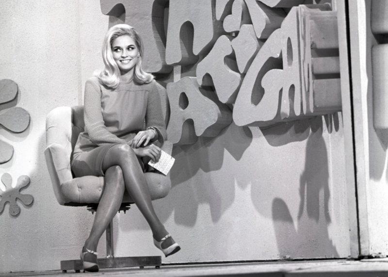 Karen Carlson Smiles for the Camera - First Primetime Episode ‘The Dating Game’, 1966 | Getty Images Photo by ABC Photo Archives/Disney General Entertainment Content