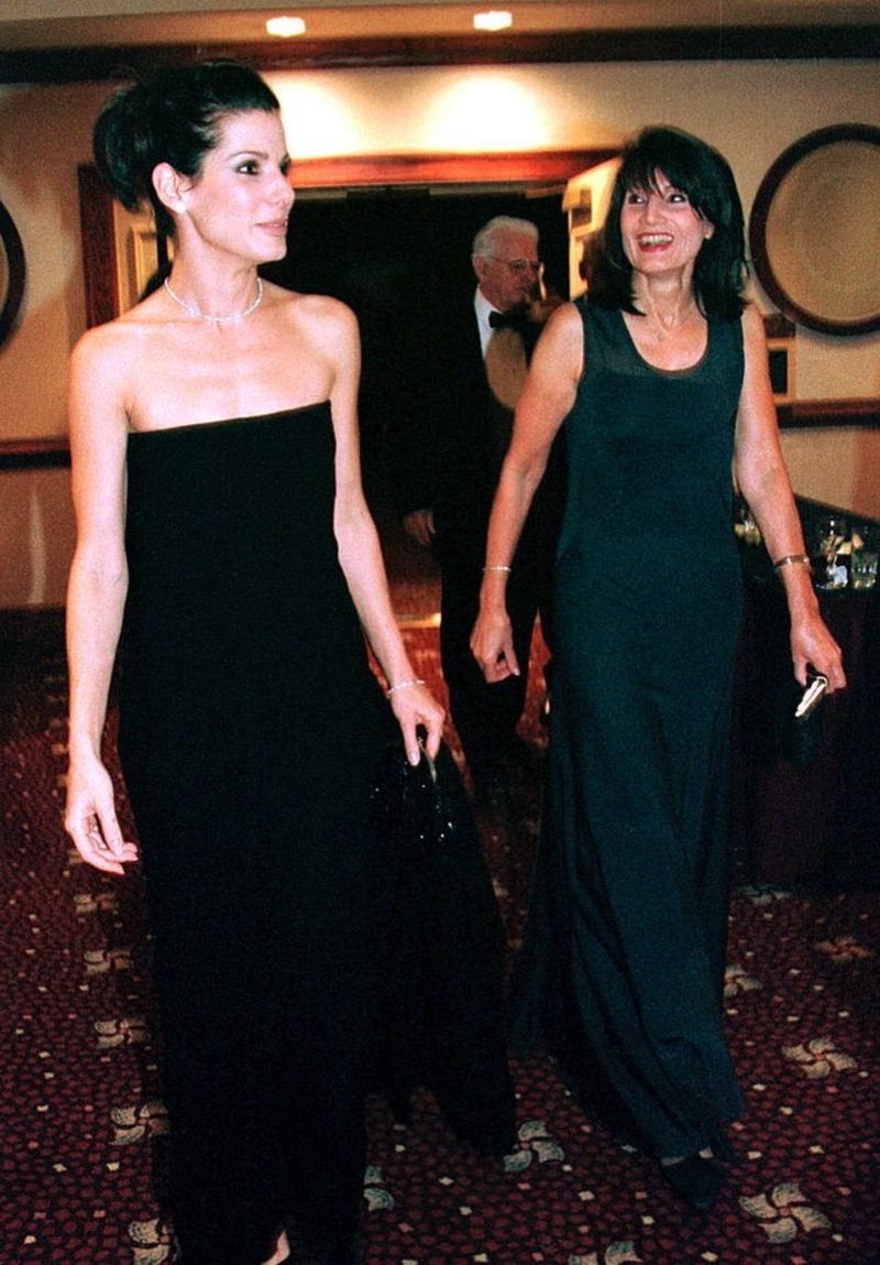 Bullock Used to Match Dresses With Her Mom | Getty Images Photo by Karin Cooper