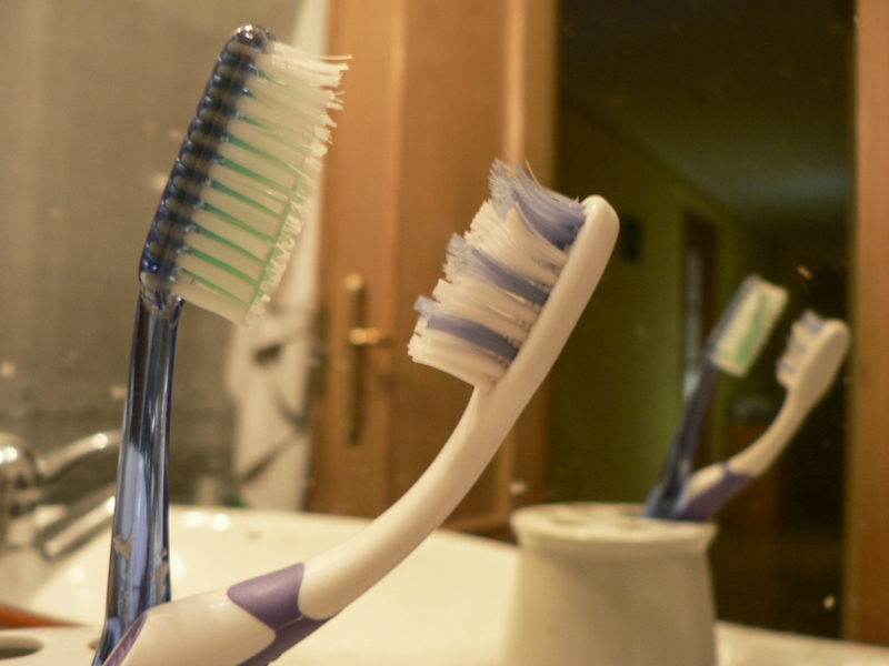 Get Rid of Dirty Toothbrushes | Getty Images Photo by Carlos Ciudad Photography