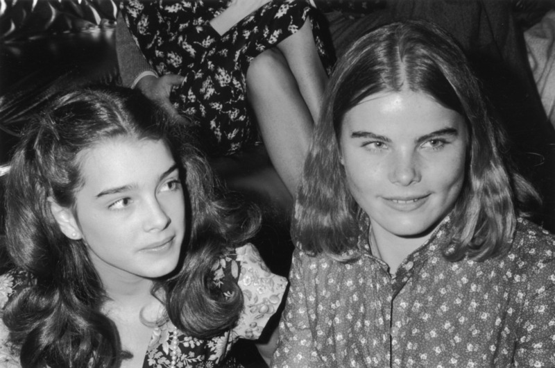 A Young Brooke Shields and Mariel Hemingway Somehow Made Their Way Into the Club | Getty Images Photo by Tim Boxer