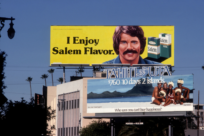 Tobacco Billboards | Alamy Stock Photo by Robert Landau 