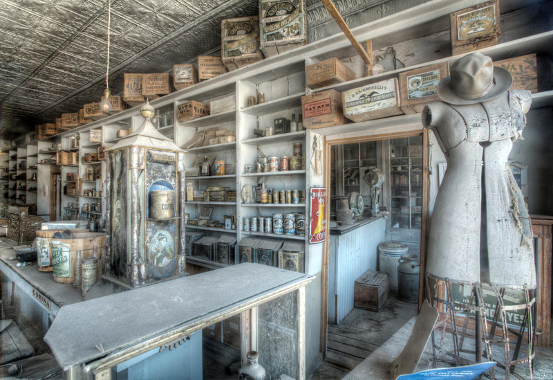 The Bodie Ghost Town in California | Alamy Stock Photo by Martin Williams 