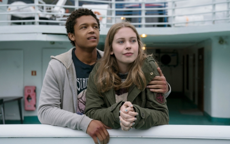 The Innocents (SO-SO) | Alamy Stock Photo by Aimee Spinks/Netflix/courtesy Everett Collection/Ron Harvey/Everett Collection Inc