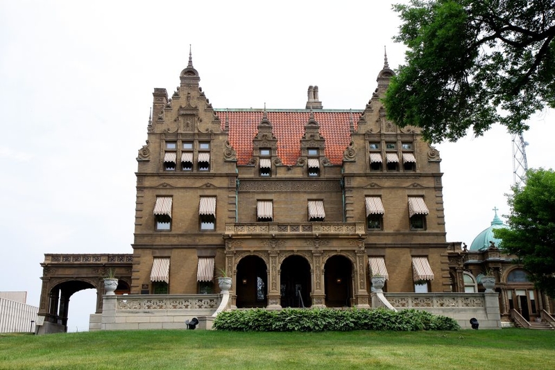 Wisconsin – The Pabst Mansion | Getty Images Photo By Raymond Boyd/Michael Ochs Archives