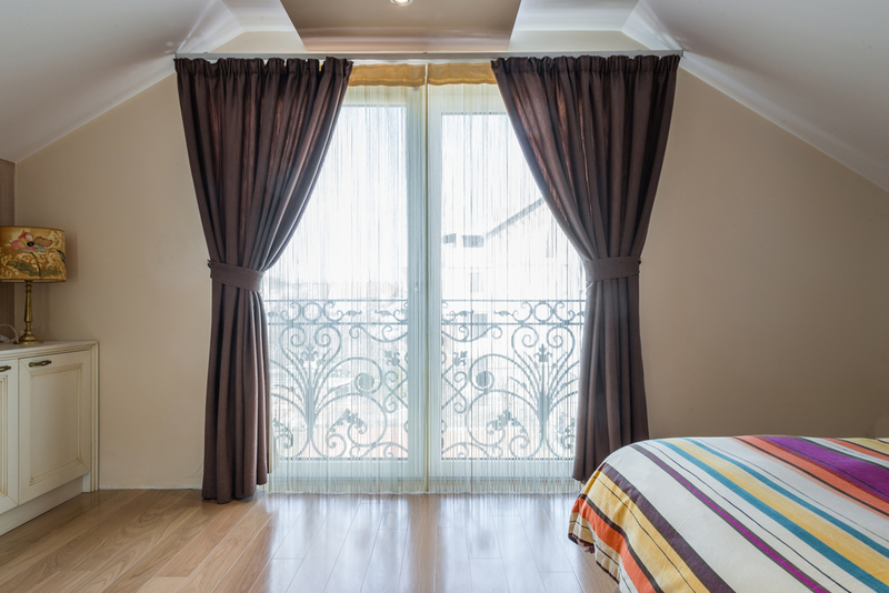 The Giant and Overly Extravagant Drapes | Marko Poplasen/Shutterstock 