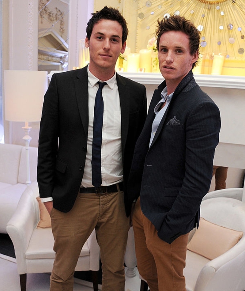 Eddie Redmayne With His Younger Brother Tom | Getty Images Photo by Dave M. Benett