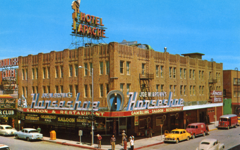 Hotel Apache | Alamy Stock Photo by Curt Teich Postcard Archives/Heritage Image Partnership Ltd 
