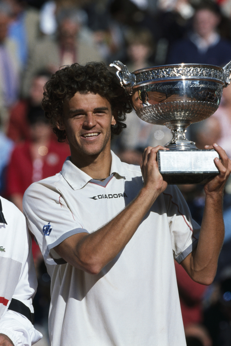 Gustavo Kuerten - Tennis | Getty Images Photo by Pierre Lahalle/Corbis/VCG