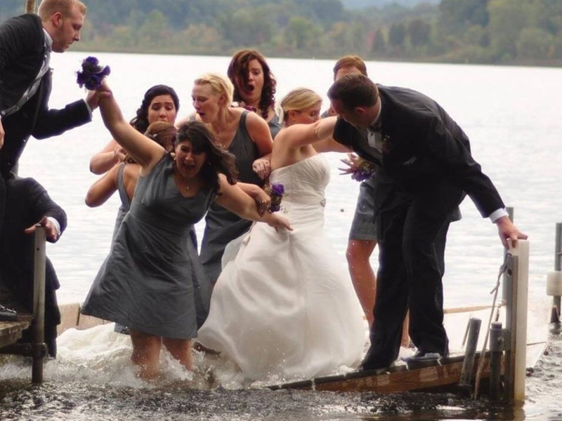 More of The Funniest Wedding Day Photo Fails Ever – Page 12 – Herald Weekly