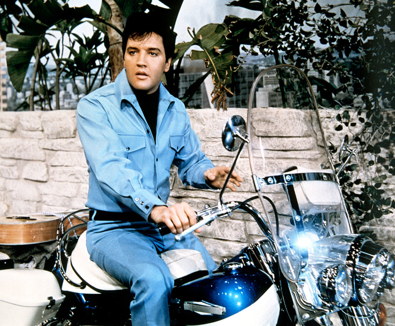 Elvis Presley | Getty Images Photo by Sunset Boulevard