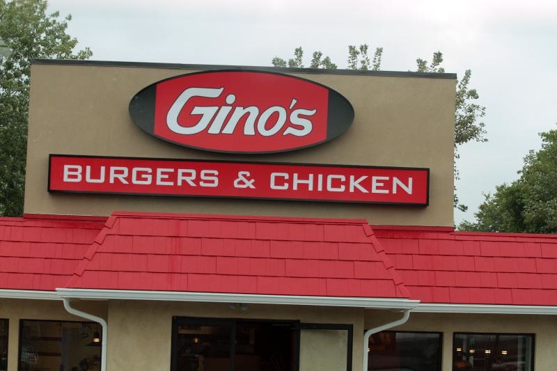 Gino’s Hamburgers | Flickr Photo by raymondclarkeimages