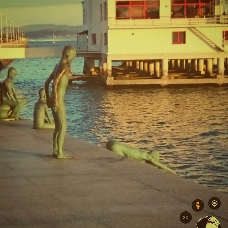 Taking a Peek | Instagram/@paranabs via Google Street View