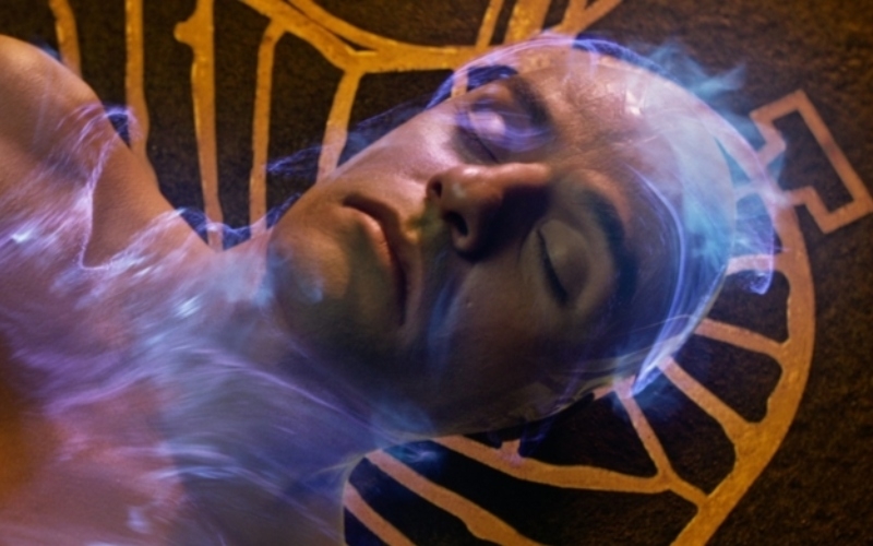 Oscar Isaac as Apocalypse in “X-Men: Apocalypse” | MovieStillsDB