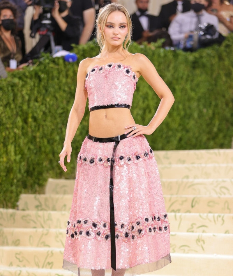 Lily-Rose Depp - 5’3” | Getty Images Photo by Theo Wargo