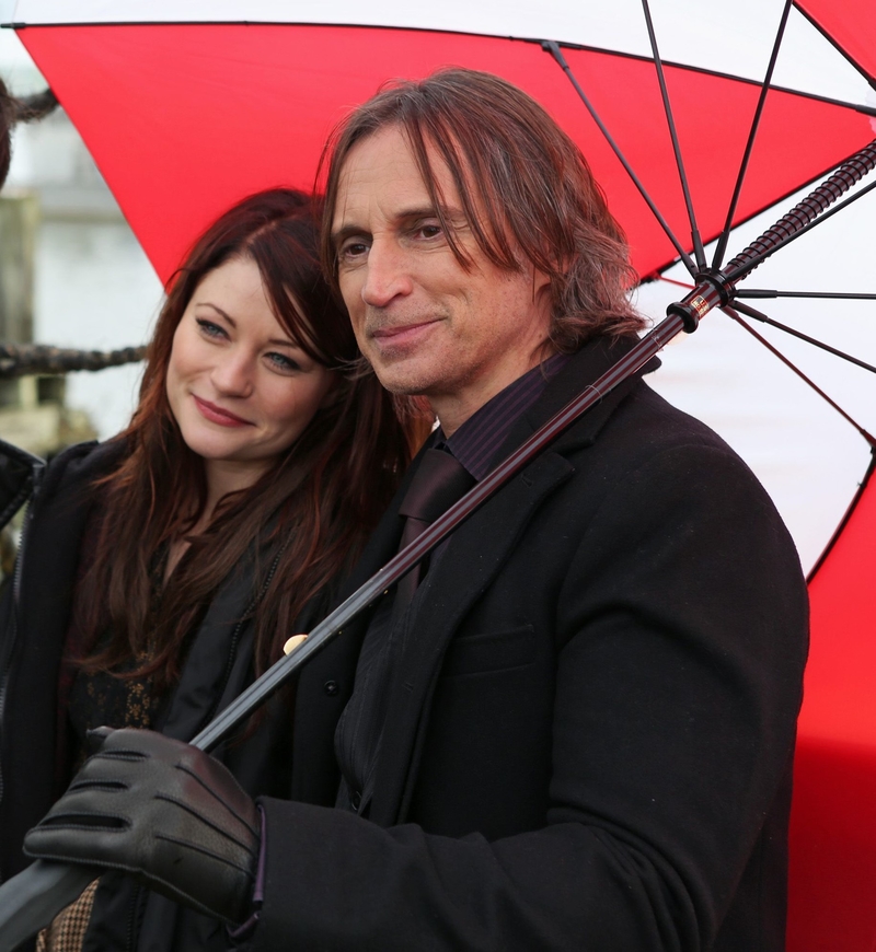 Belle and Rumple on “Once Upon a Time” | MovieStillsDB