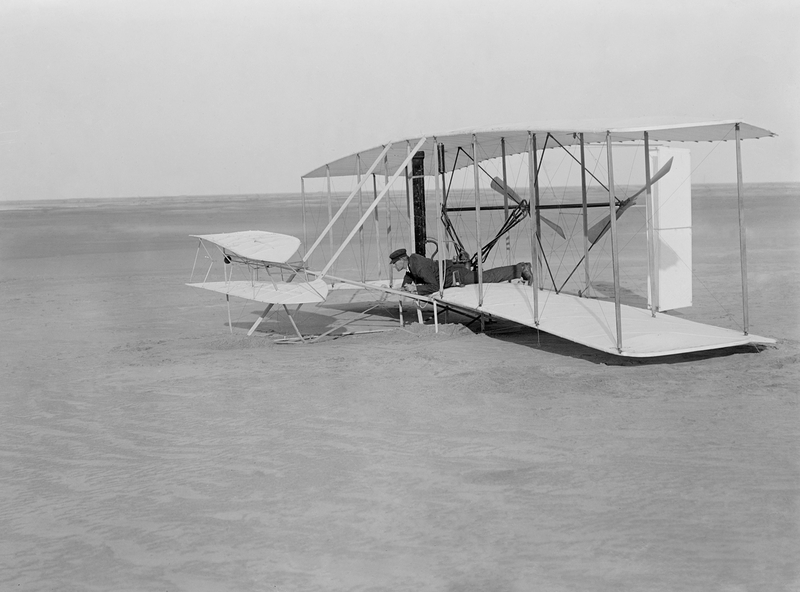 The Wright Flyer | Alamy Stock Photo by Photo Researchers/Science History Images