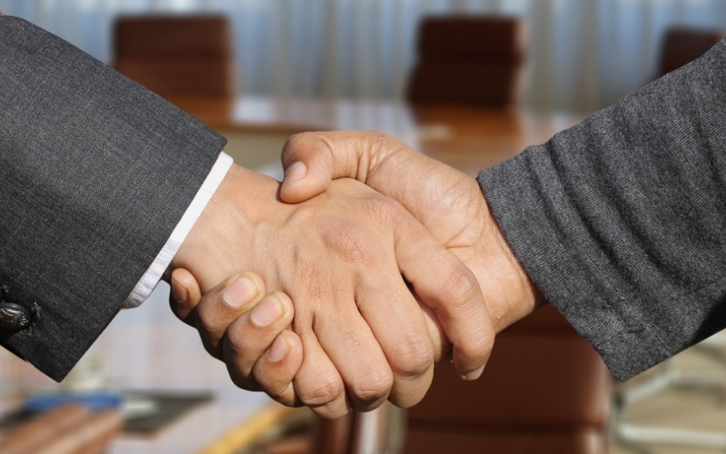 Do You Know the Handshake? | Shutterstock