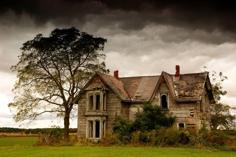 An Old Abandoned Farm in Ontario | Alamy Stock Photo