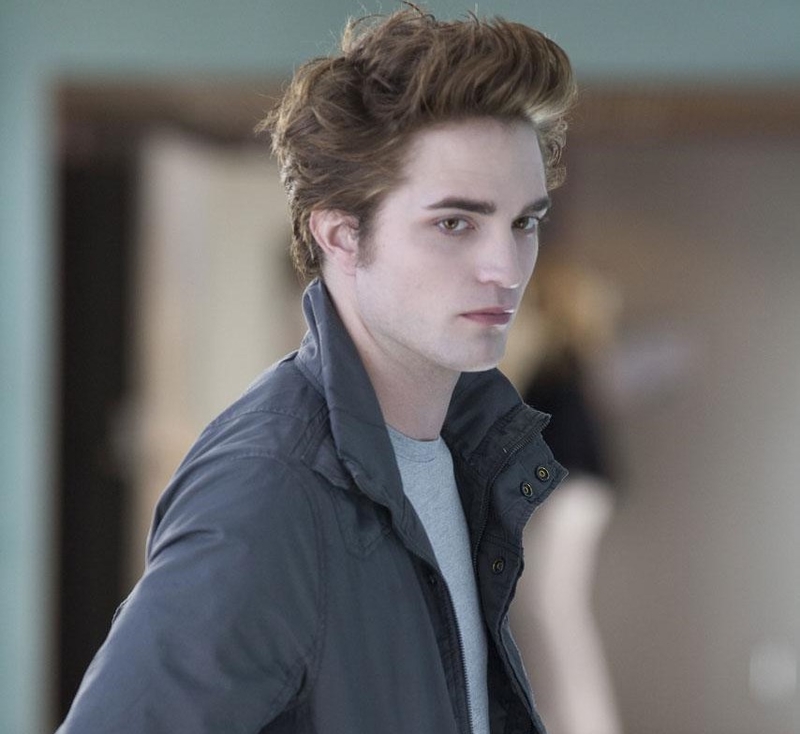 Robert Pattinson — the “Twilight” Series | MovieStillsDB