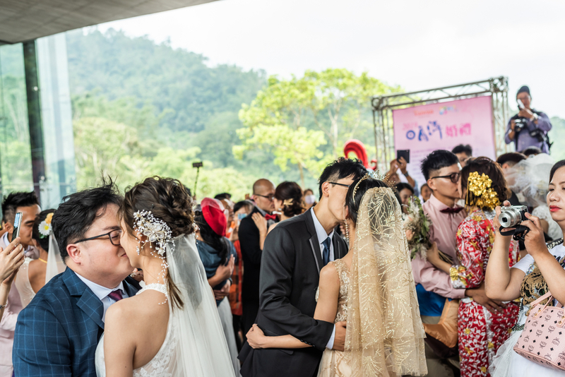 Multi-Ceremony Group Weddings | Shutterstock