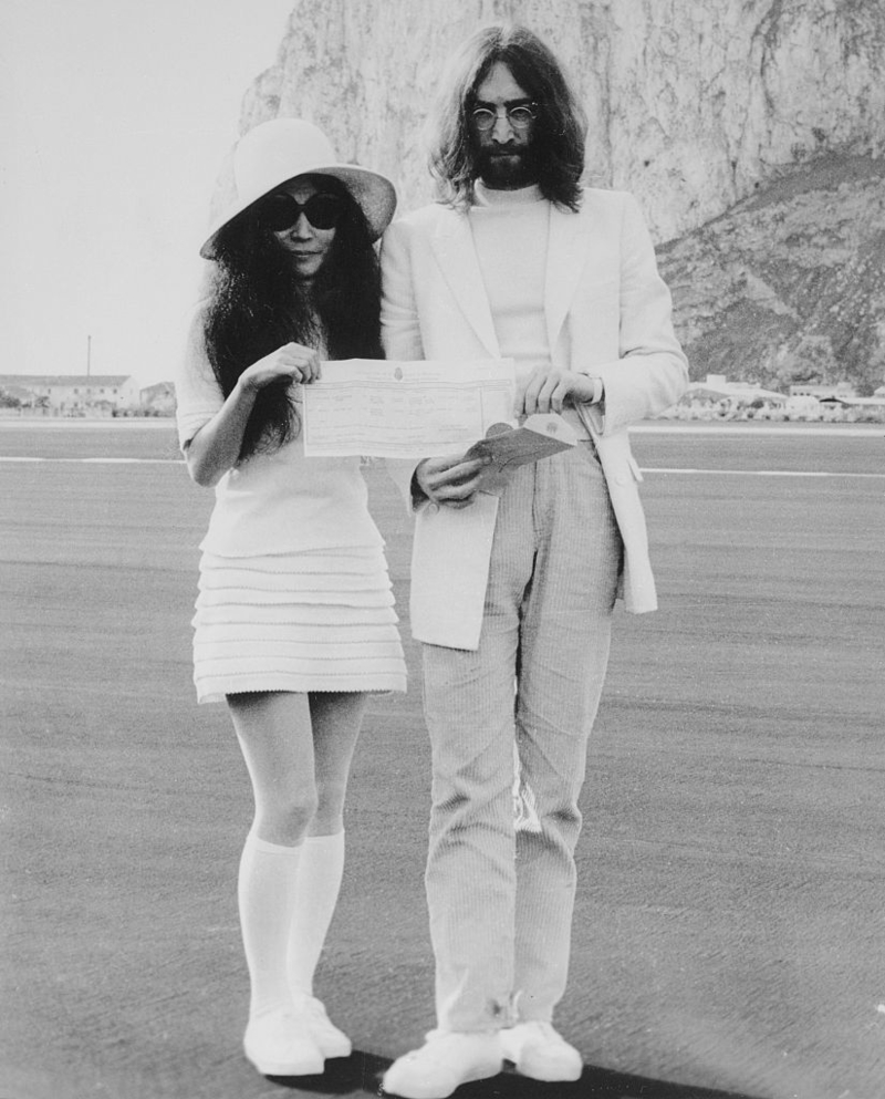 John Lennon and Yoko Ono | Getty Images Photo by Bettmann 