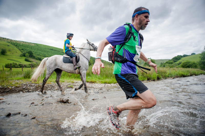 Horse vs. Man Marathon | Alamy Stock Photo