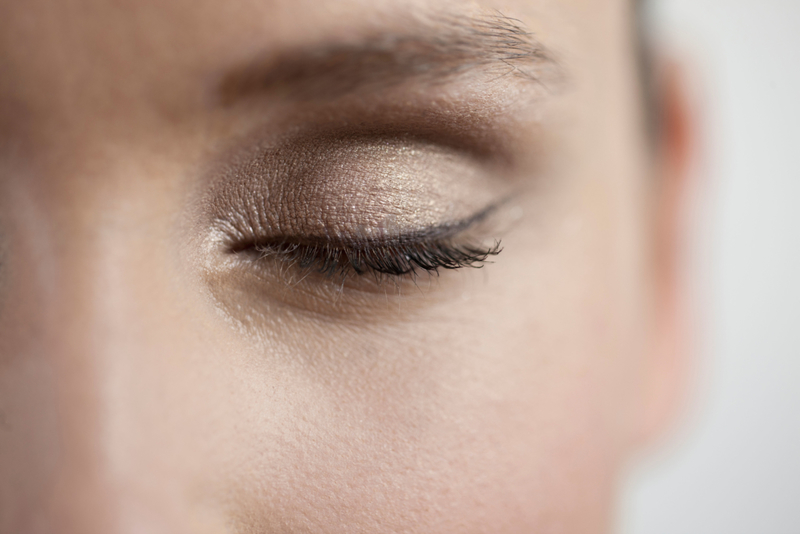 Do Follow These Eyeshadow Tips | Alamy Stock Photo