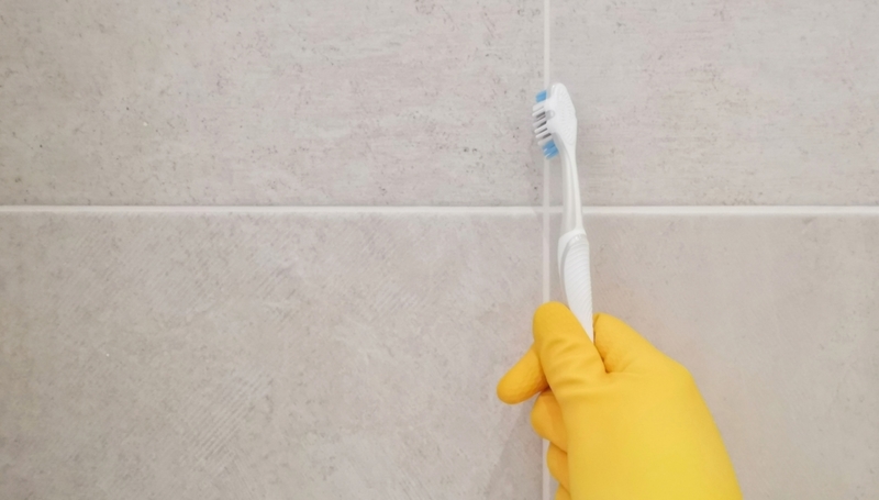 DIY Grout Cleaner | Getty Images Photo by Dave Endsor