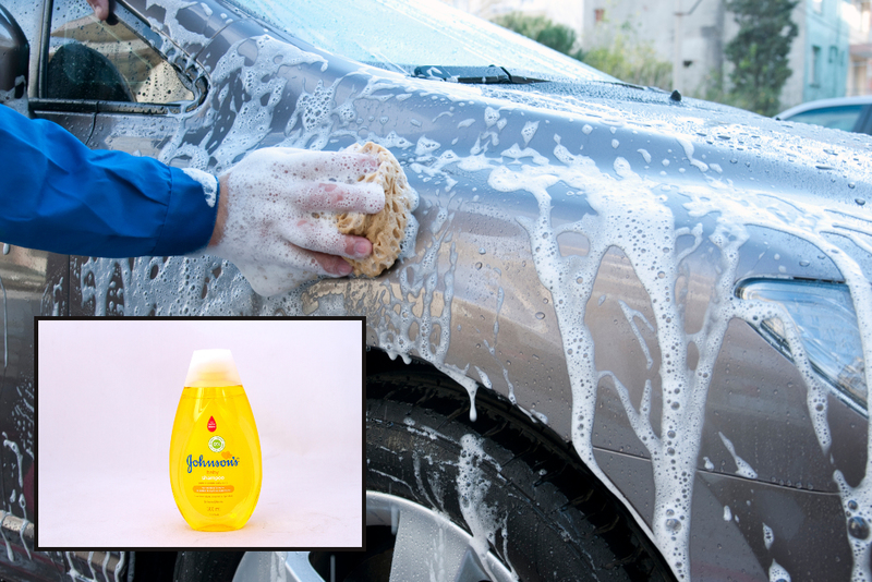 Wash Car With Baby Shampoo to Remove Stains | Getty Images Photo by energyy & Alamy Stock Photo by Richard van der Spuy 