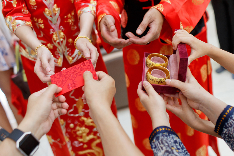 Chinese Newlyweds See Red | Shutterstock