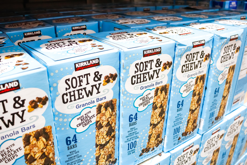 Soft and Chewy Granola Bars | Shutterstock