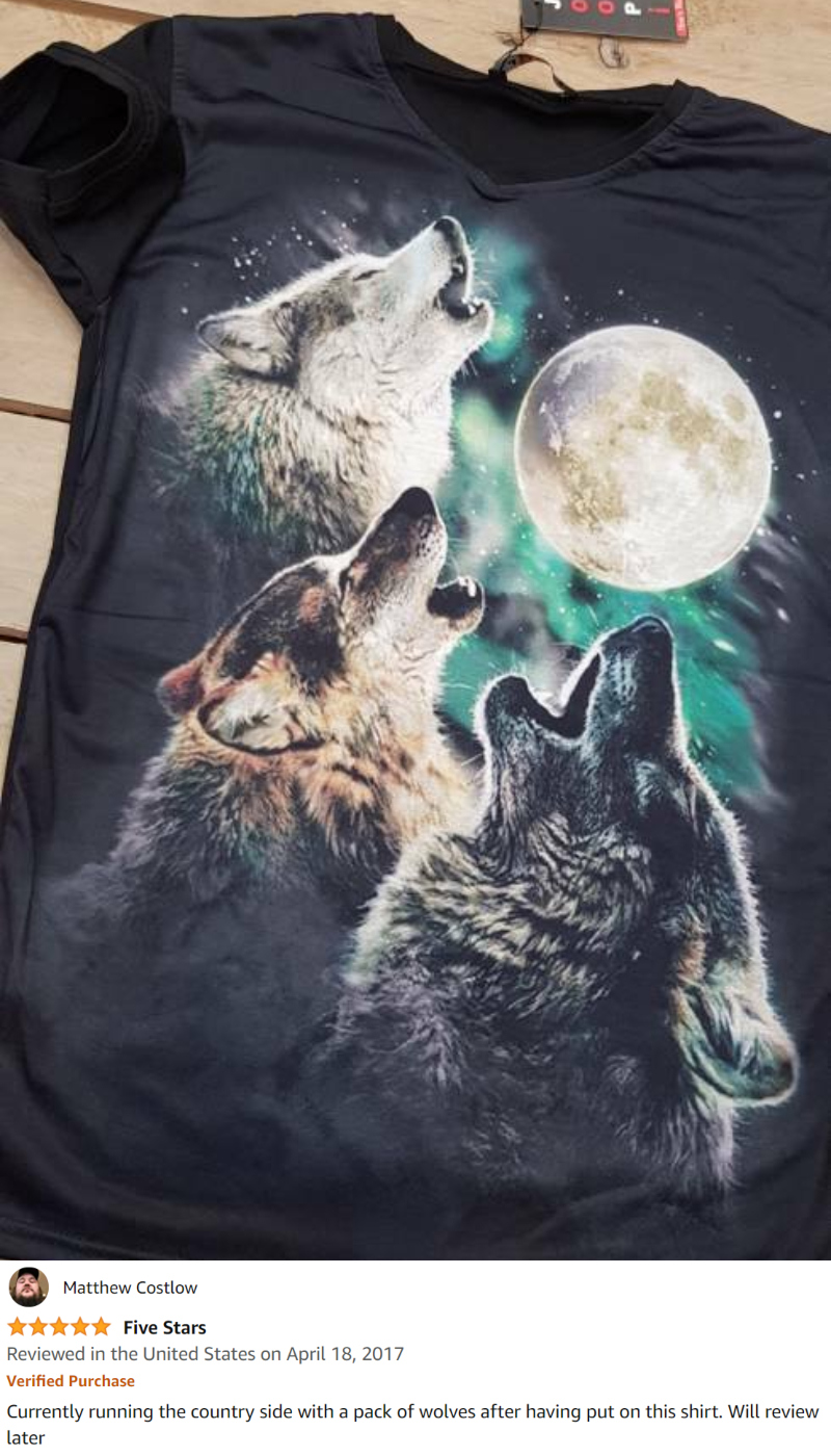  Wolves Howling at the Moon Printed T-Shirt | Facebook/@Kenyos-200070083689217