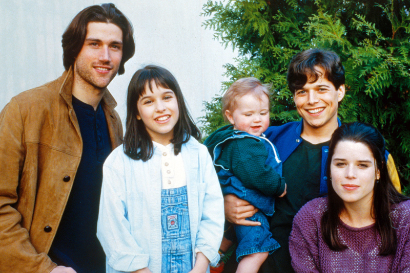 Party of Five Couldn't Live Without Neve Campbell | MovieStillsDB