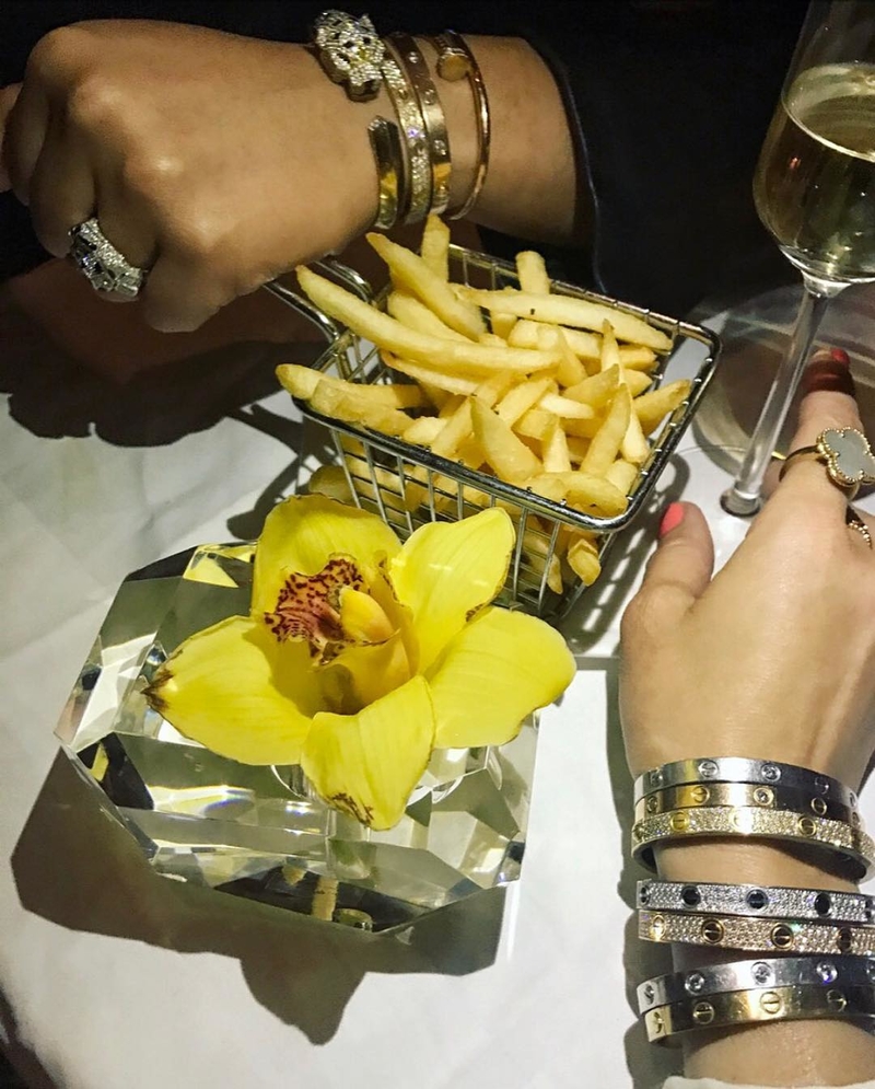 ¿Quisiera acompañarlo con papas fritas? | Instagram/@kanelk_k