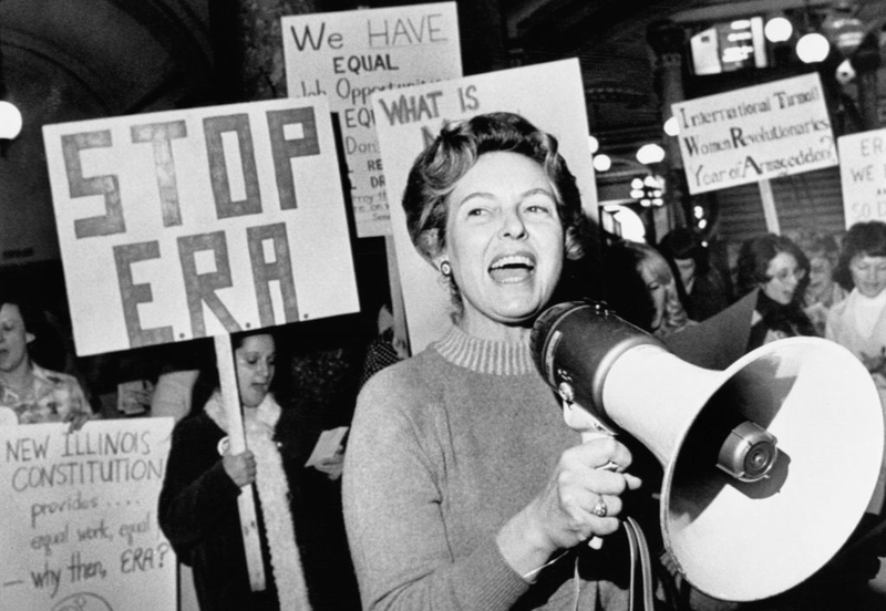 Why Did Phyllis Schlafly Oppose the Equal Rights Amendment? | Photo by Bettmann Archive/Getty Images)
