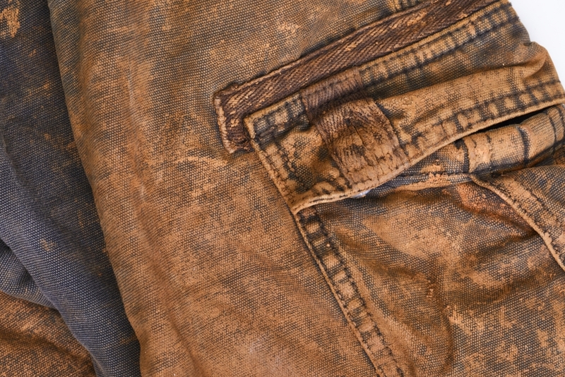 Mud-Stained Jeans | Alamy Stock Photo by Desintegrator 