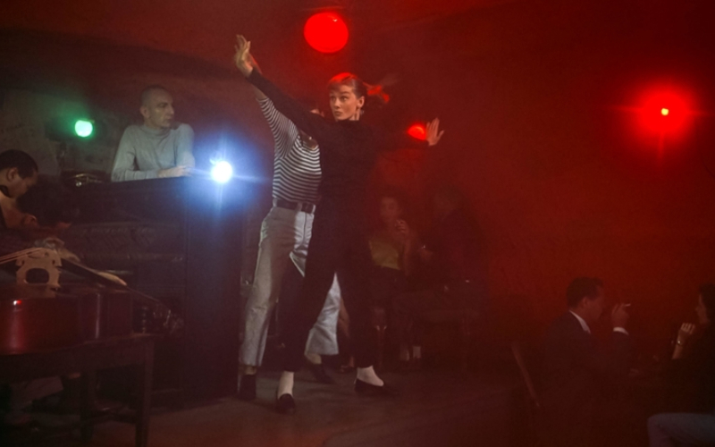 Audrey Hepburn’s Bohemian Dance in “Funny Face” | Alamy Stock Photo by Paramount Picture/LANDMARK MEDIA 
