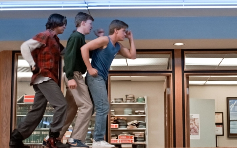 Library Dance in “The Breakfast Club” | Alamy Stock Photo by Universal Pictures/LANDMARK MEDIA